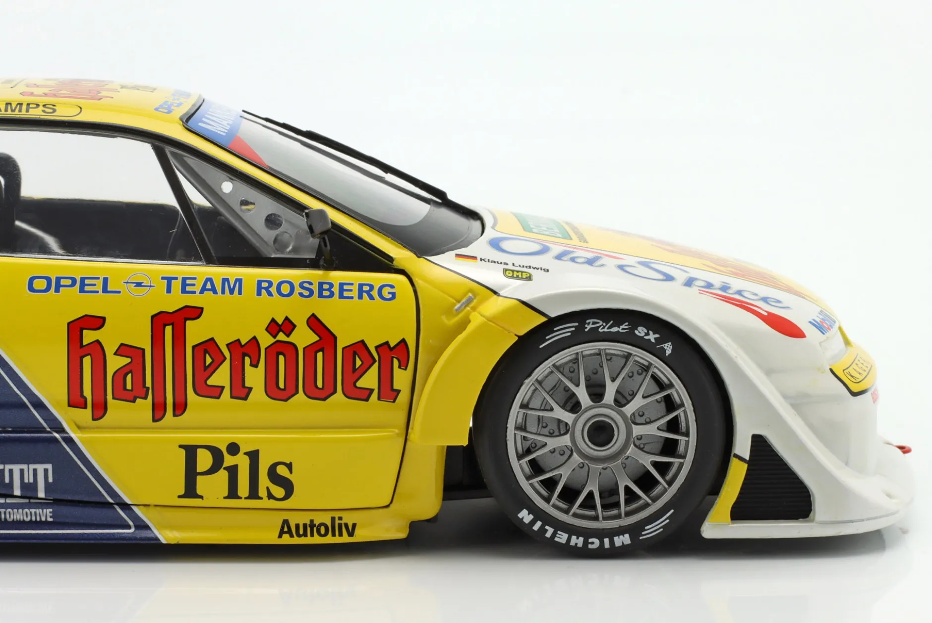 Klaus Ludwig #1 Opel Calibra V6 4x4 Team Rosberg DTM / ITC 1995 1:18 WERK83
