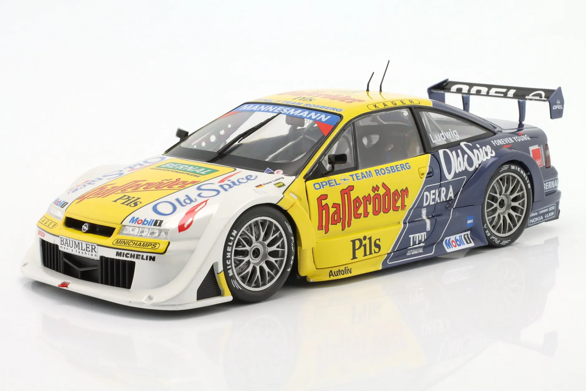 Klaus Ludwig #1 Opel Calibra V6 4x4 Team Rosberg DTM / ITC 1995 1:18 WERK83