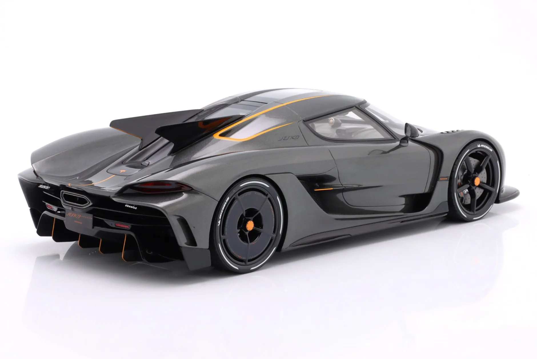 Koenigsegg Jesko Absolut Baujahr 2024 graphitgrau 1:12 GT-Spirit