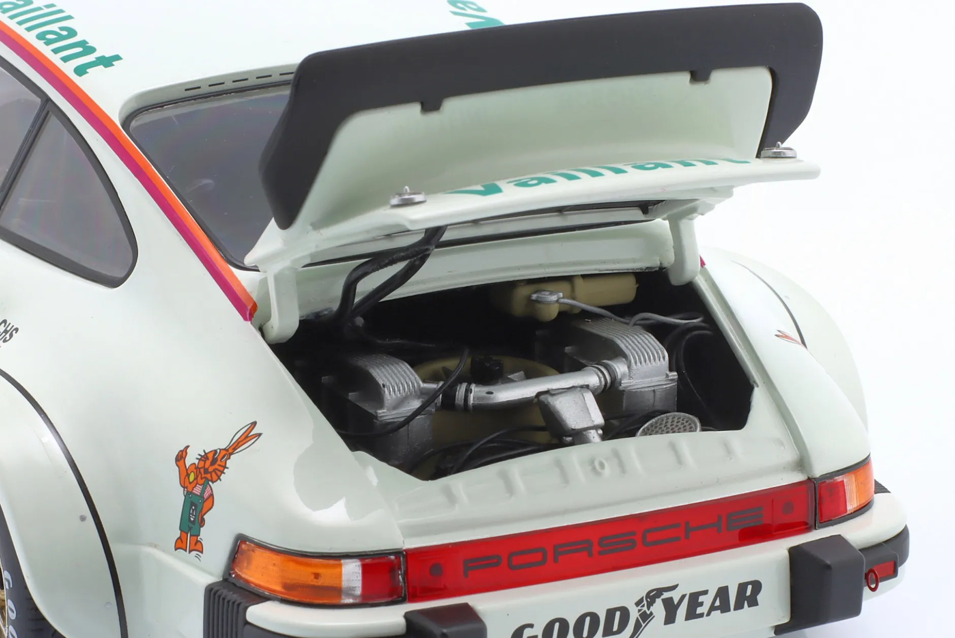 Kremer Porsche 934 RSR #6 European GT Championship Norisring 1976 Wollek 1:18 Schuco