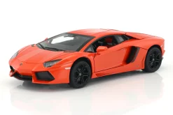 Lamborghini Aventador LP 700-4 orange 1:18 Rastar