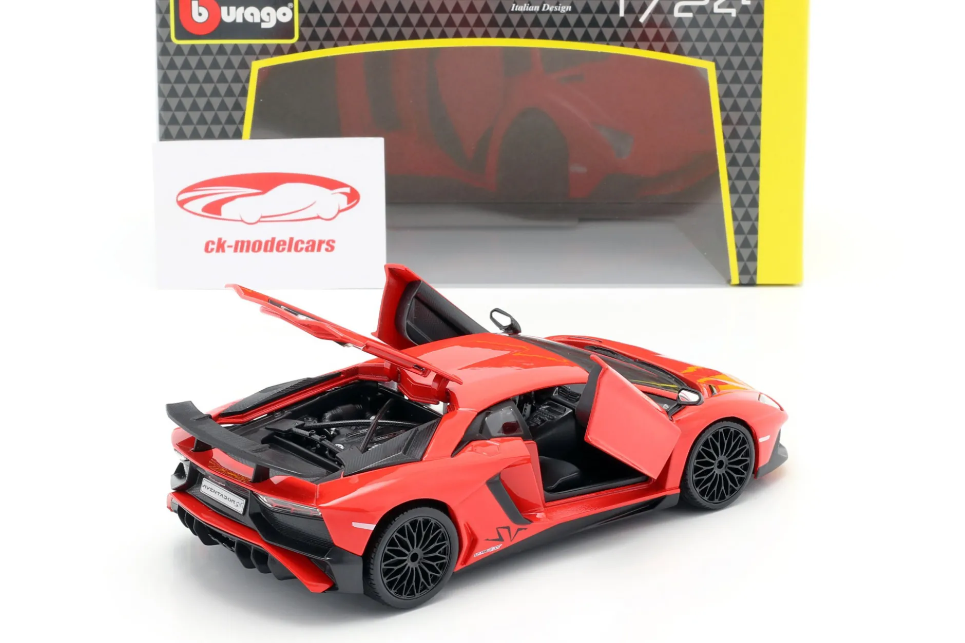 Lamborghini Aventador LP 750-4 SV rot 1:24 Bburago