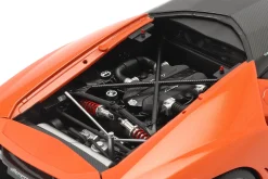 Lamborghini Centenario Baujahr 2016 perl orange 1:18 AUTOart