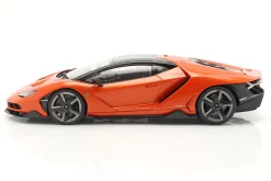 Lamborghini Centenario Baujahr 2016 perl orange 1:18 AUTOart