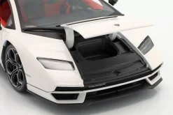 Lamborghini Countach LPI 800-4 Baujahr 2022 weiß 1:18 Maisto