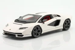 Lamborghini Countach LPI 800-4 Baujahr 2022 weiß 1:18 Maisto