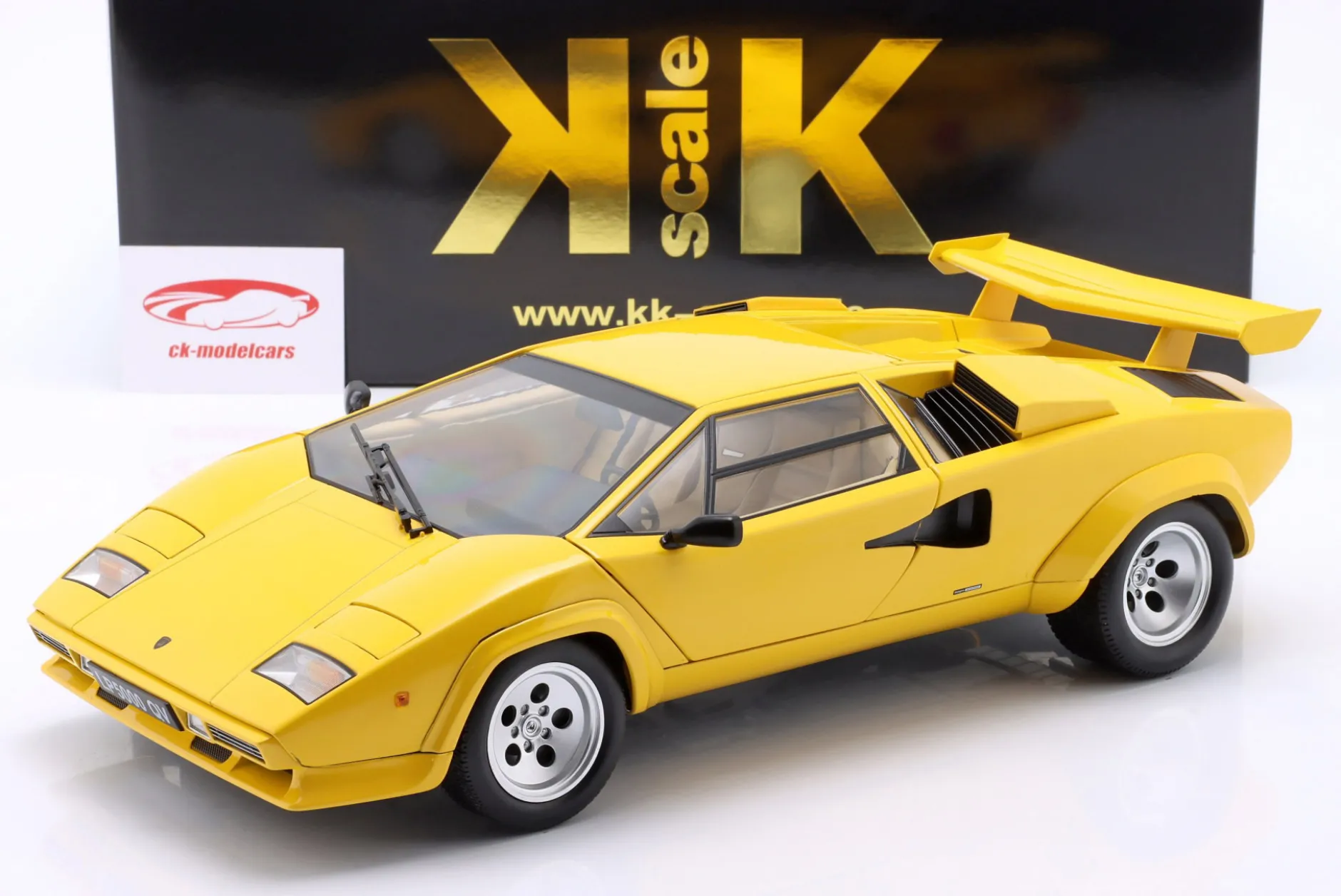 Lamborghini Countach LP 5000 S QV Baujahr 1985 gelb 1:12 KK-Scale