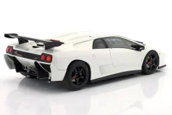 Lamborghini Diablo SV R Baujahr 1996 weiß 1:18 AUTOart