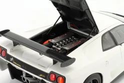 Lamborghini Diablo SV R Baujahr 1996 weiß 1:18 AUTOart