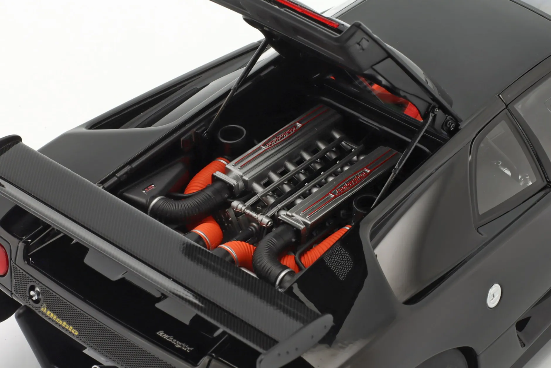 Lamborghini Diablo SV R Baujahr 1996 tiefschwarz 1:18 AUTOart