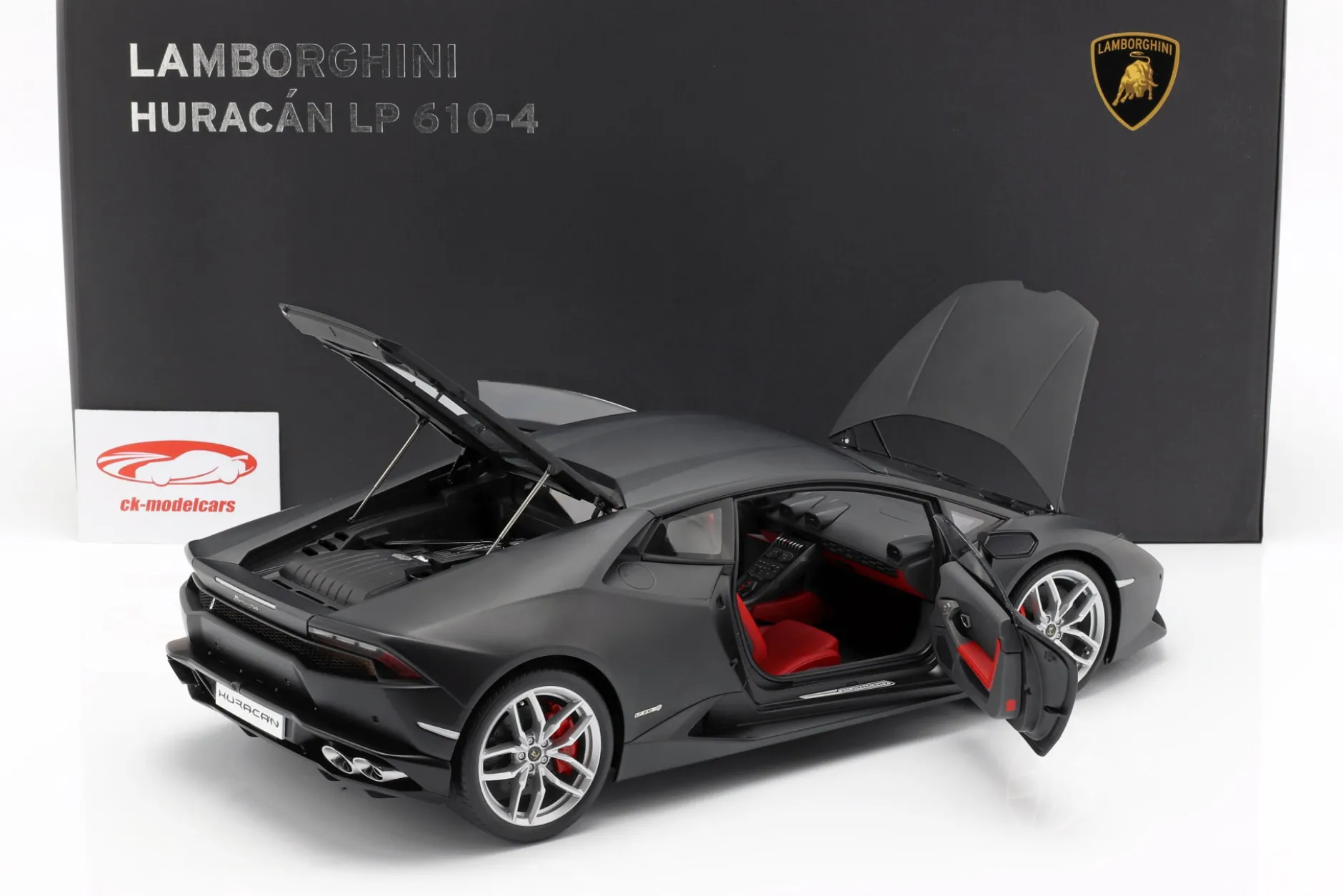 Lamborghini Huracan LP610-4 Baujahr 2014 mattschwarz 1:12 AUTOart