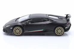 Lamborghini Huracan Performante Baujahr 2017 mattschwarz 1:43 Bburago