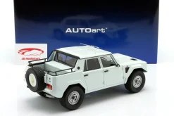 Lamborghini LM002 Pick-Up weiß 1:18 AUTOart