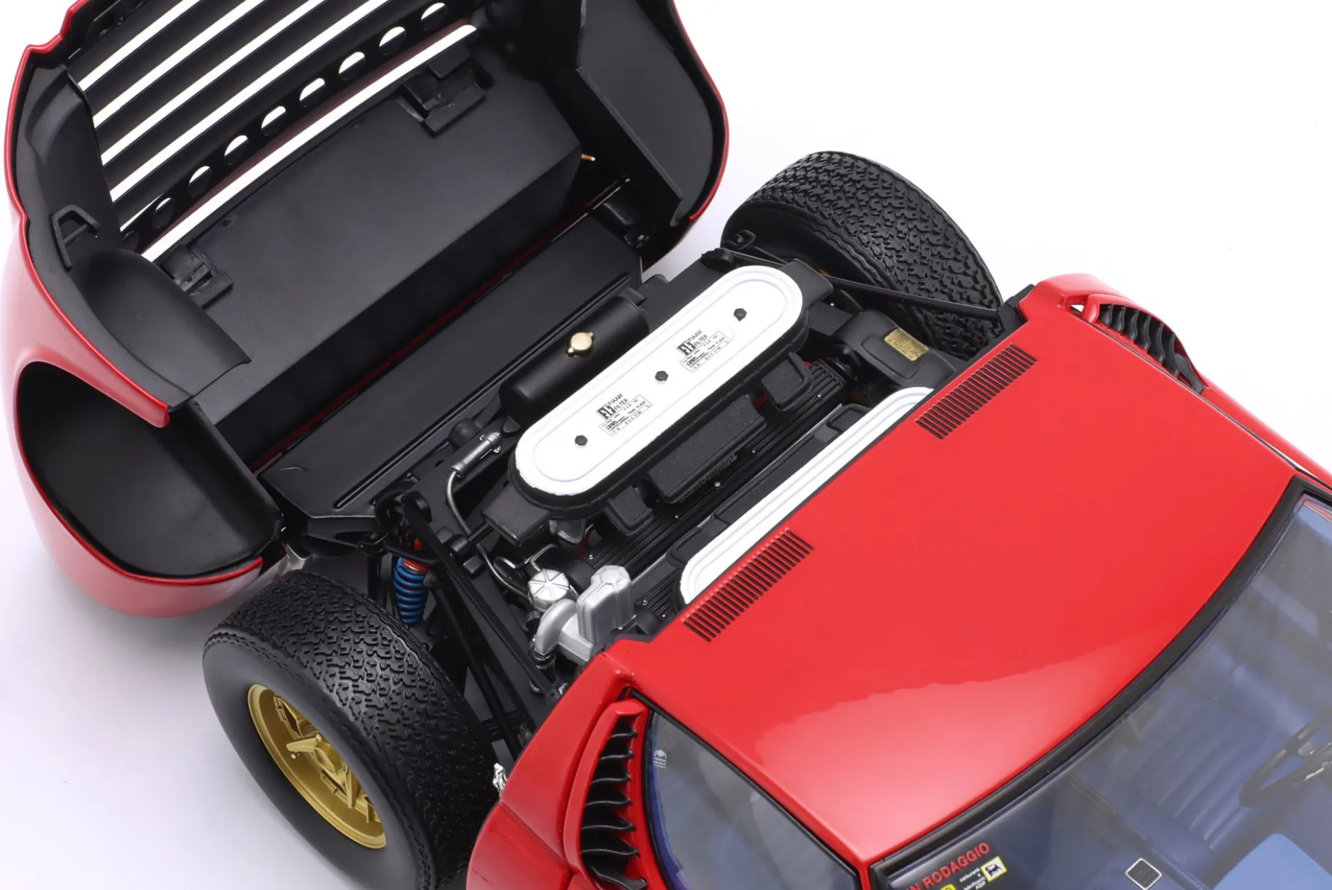 Lamborghini Miura P400 Baujahr 1968 rot / gold 1:12 Kyosho