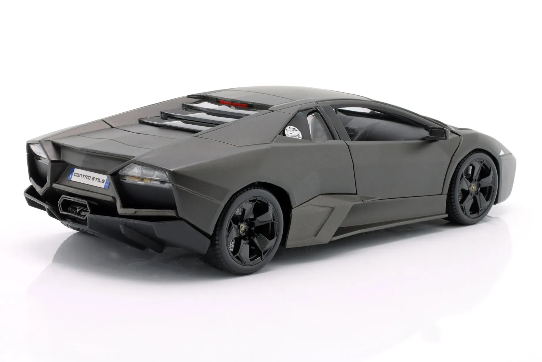 Lamborghini Reventon Baujahr 2008 grau 1:18 Bburago