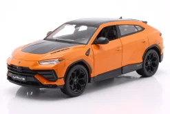 Lamborghini Urus Performante Baujahr 2023 orange metallic 1:24 Maisto