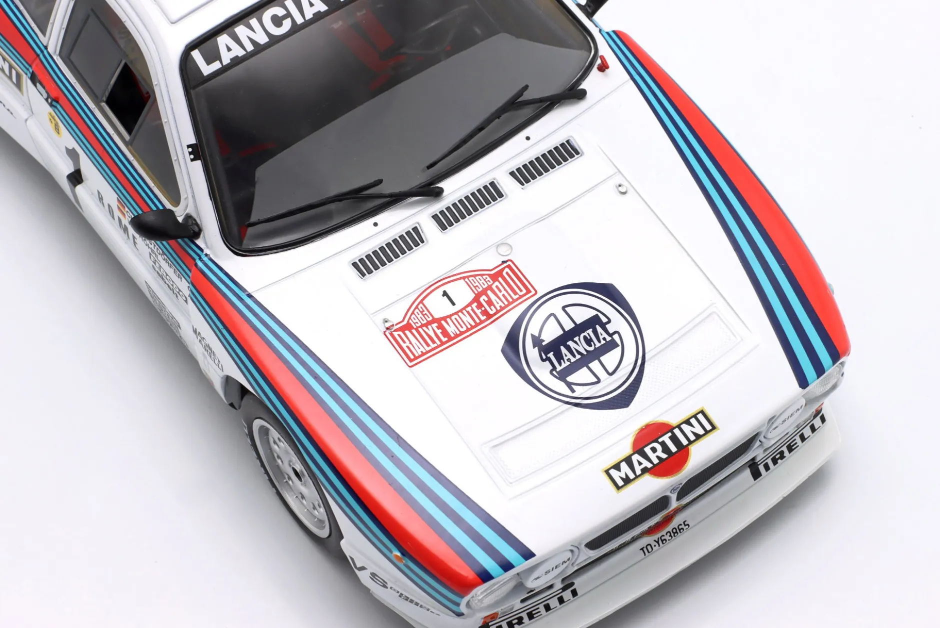 Lancia 037 #1 Sieger Rallye Monte Carlo 1983 Röhrl, Geistdörfer 1:18 WERK83
