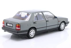 Lancia Thema Turbo i.e. 1S Baujahr 1984 grau metallic 1:18 MITICA