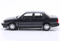 Lancia Thema Turbo 16V LX 2S Baujahr 1991 schwarz metallic 1:18 MITICA