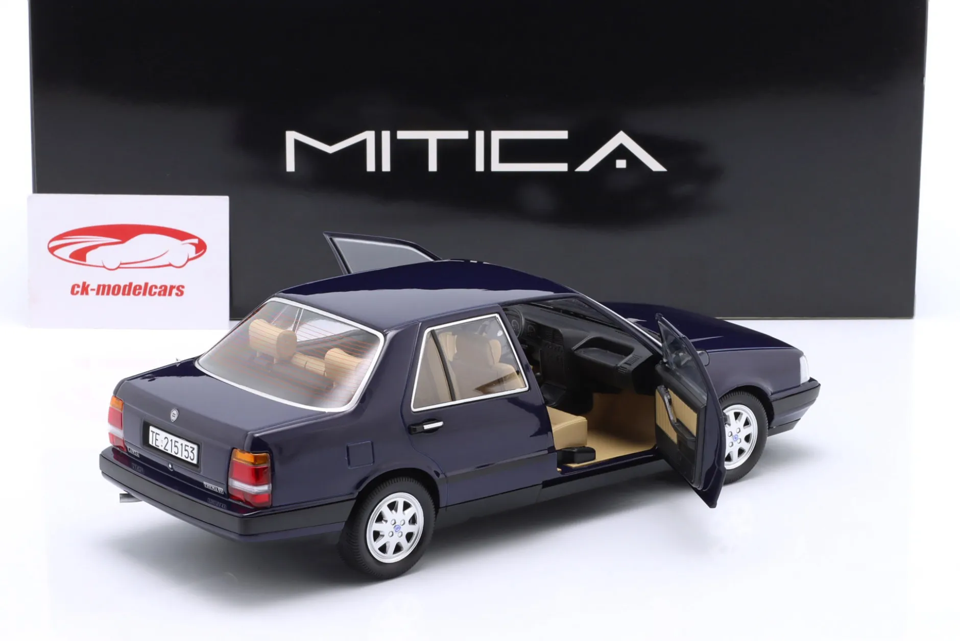 Lancia Thema 6V 1S Baujahr 1984 Lancia blau 1:18 MITICA