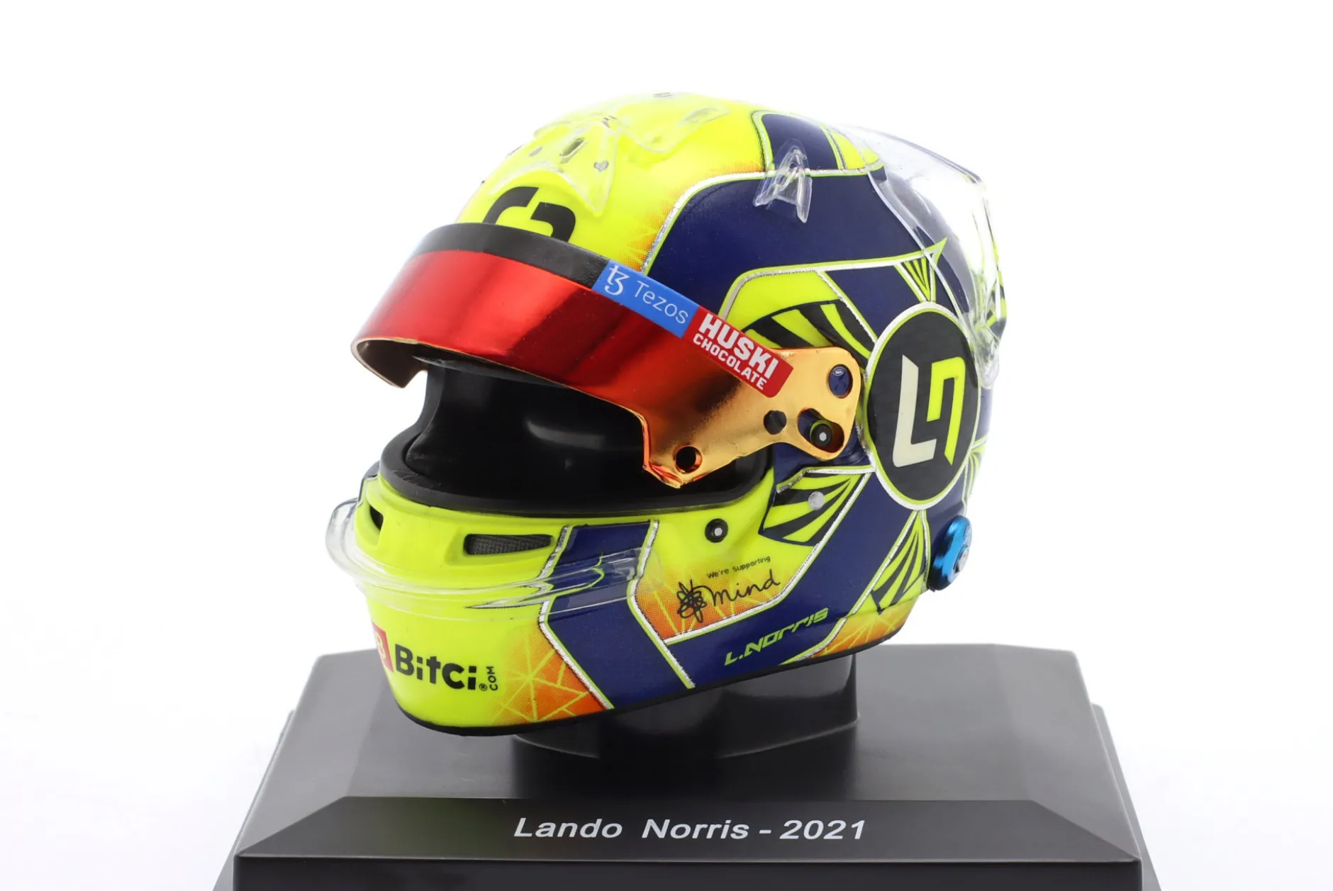 Lando Norris #4 McLaren F1 Team Formel 1 2021 Helm 1:5 Spark