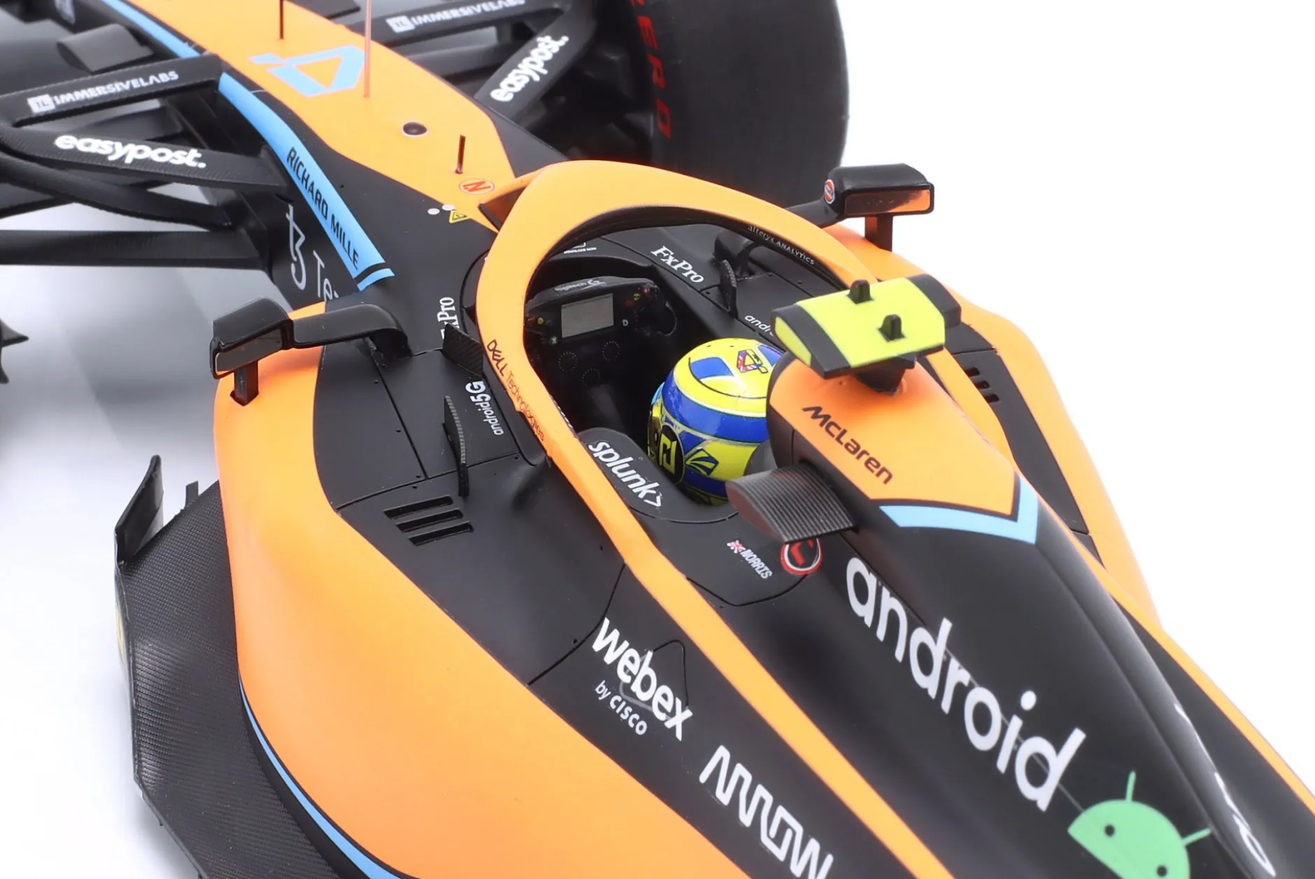 Lando Norris McLaren MCL36 #4 Bahrain GP Formel 1 2022 1:18 Minichamps