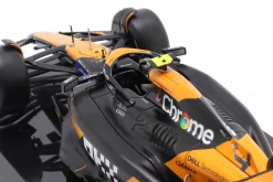 Lando Norris McLaren MCL38 #4 Formel 1 2024 1:24 Premium Collectibles