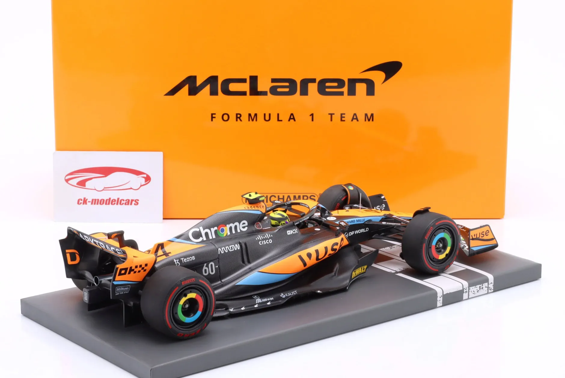 Lando Norris McLaren MCL60 #4 Formel 1 2023 1:18 Minichamps