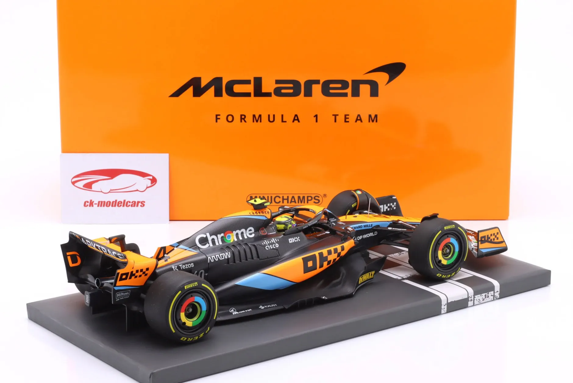 Lando Norris McLaren MCL60 #4 2nd Ungarn GP Formel 1 2023 1:18 Minichamps