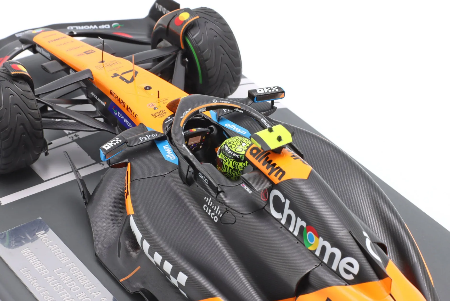Lando Norris McLaren MCL39 #4 Sieger Australien GP Formel 1 Weltmeister 2025 1:18 Minichamps