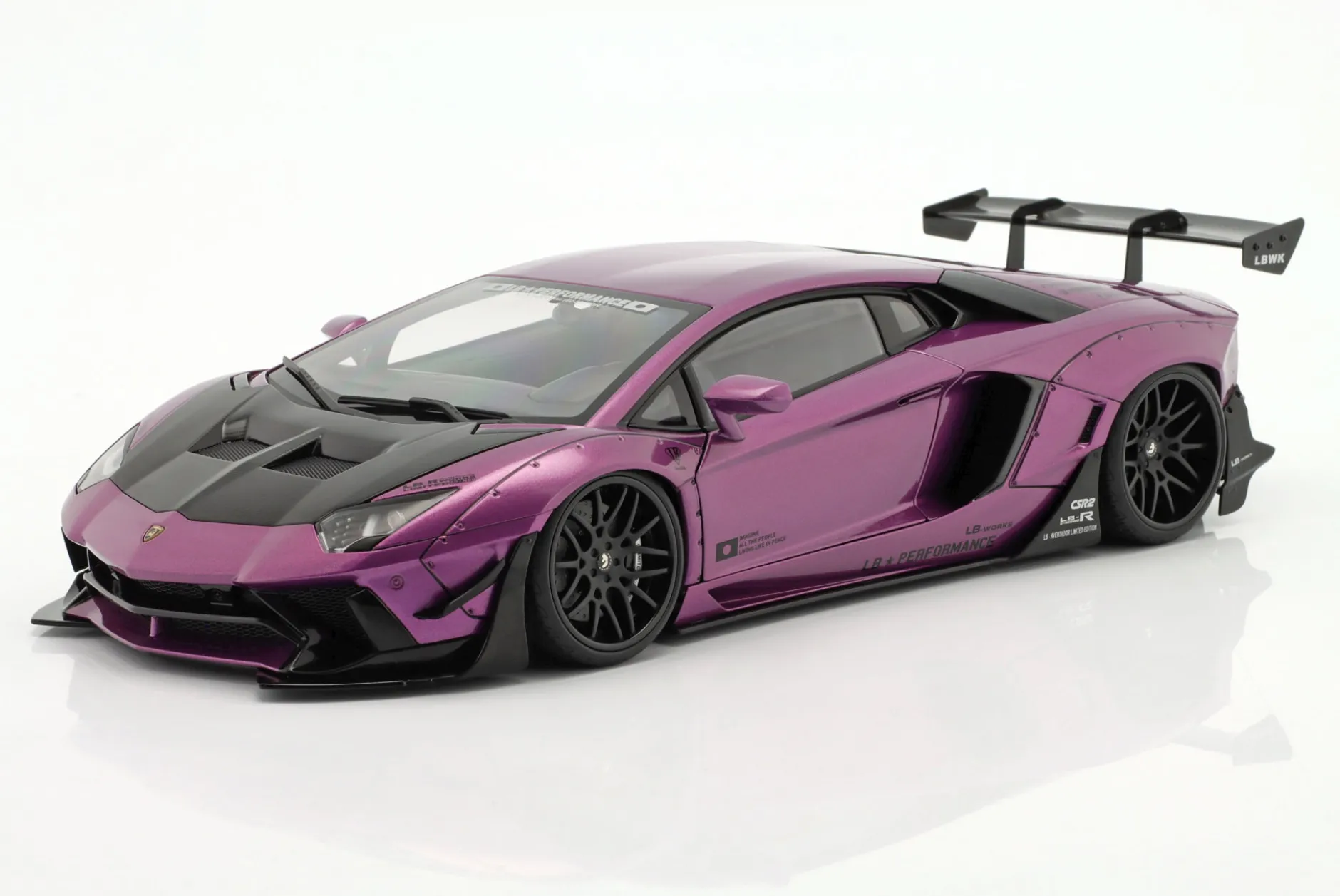 LB-Works Lamborghini Aventador Limited Edition violett metallic 1:18 AUTOart