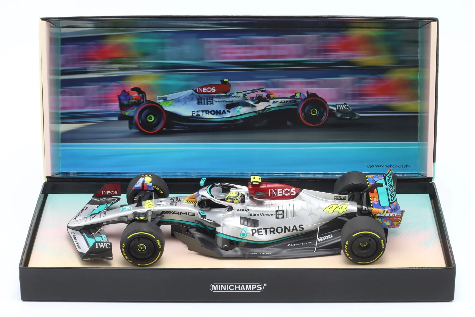 Lewis Hamilton Mercedes-AMG F1 W13 #44 6th Miami GP Formel 1 2022 1:18 Minichamps