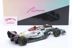Lewis Hamilton Mercedes-AMG F1 W13 #44 6th Miami GP Formel 1 2022 1:18 Minichamps