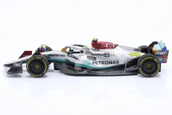 Lewis Hamilton Mercedes-AMG F1 W13 #44 6th Miami GP Formel 1 2022 1:18 Minichamps