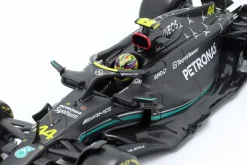 Lewis Hamilton Mercedes-AMG F1 W14 #44 Formel 1 2023 1:24 Bburago