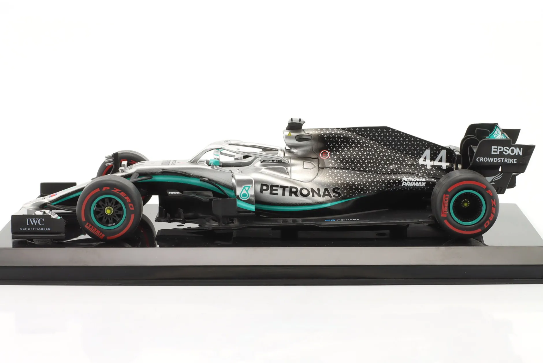 L. Hamilton Mercedes-AMG F1 W10 #44 F1 Weltmeister 2019 1:24 Premium Collectibles