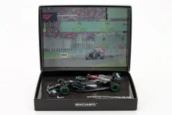L. Hamilton Mercedes-AMG F1 W12 #44 2nd Ungarn GP Formel 1 2021 1:43 Minichamps