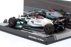 L. Hamilton Mercedes-AMG F1 W13 #44 2nd Ungarn GP Formel 1 2022 1:43 Minichamps