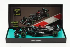 L. Hamilton Mercedes-AMG F1 W12 #44 100th GP-Sieg Sotchi Formel 1 2021 1:18 Minichamps