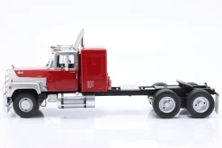 Mack RL 700L Sattelzugmaschine 1974 rot metallic / silber 1:18 Road Kings