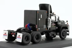 Mack R-Series Sattelzugmaschine Baujahr 1966 schwarz 1:43 Ixo