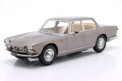 Maserati Quattroporte I Baujahr 1965 grau metallic 1:18 KK-Scale