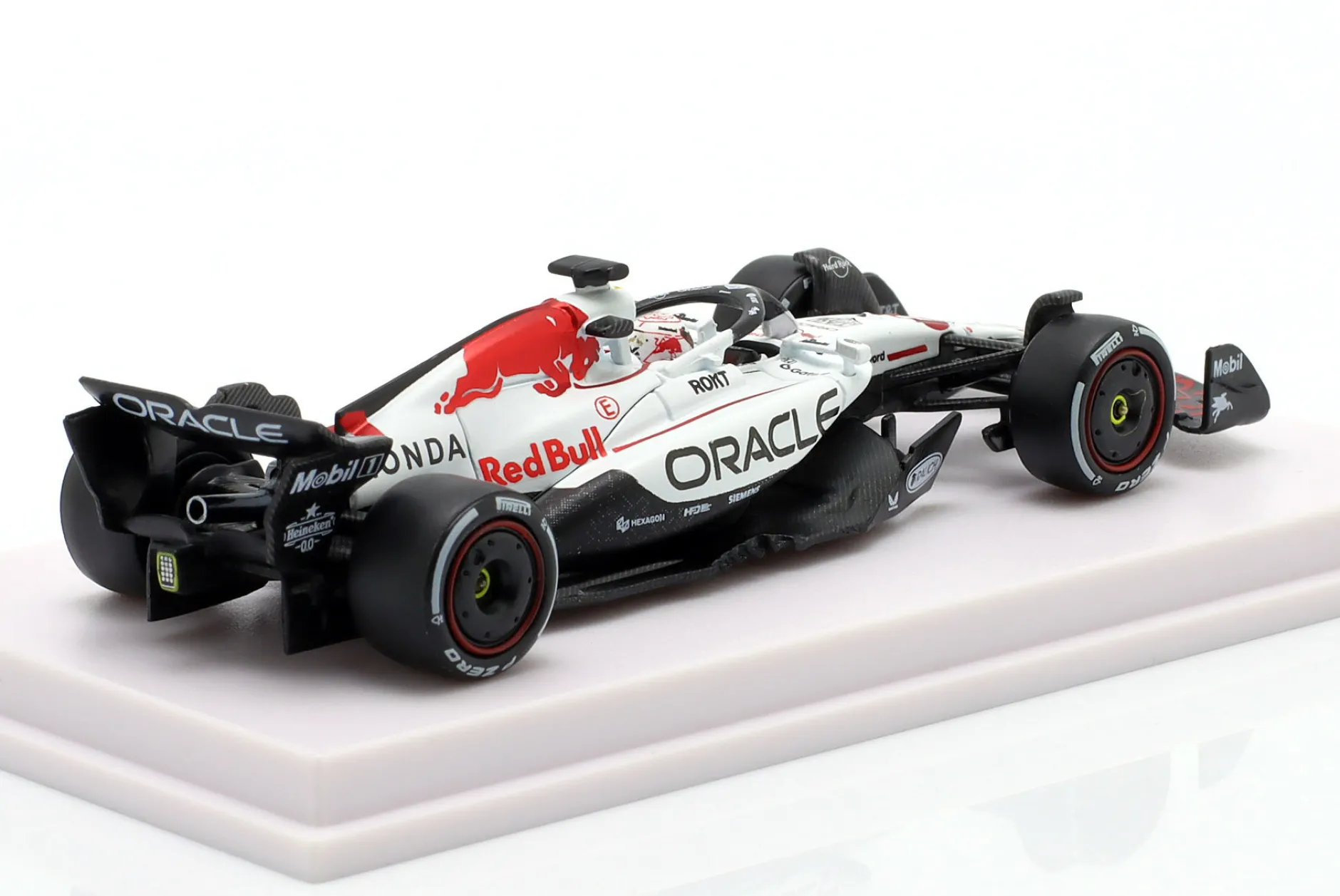 Max Verstappen RB21 #1 Sieger Japan GP Formel 1 2025 1:64 Minichamps