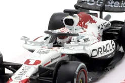 Max Verstappen RB21 #1 Sieger Japan GP Formel 1 2025 1:64 Minichamps