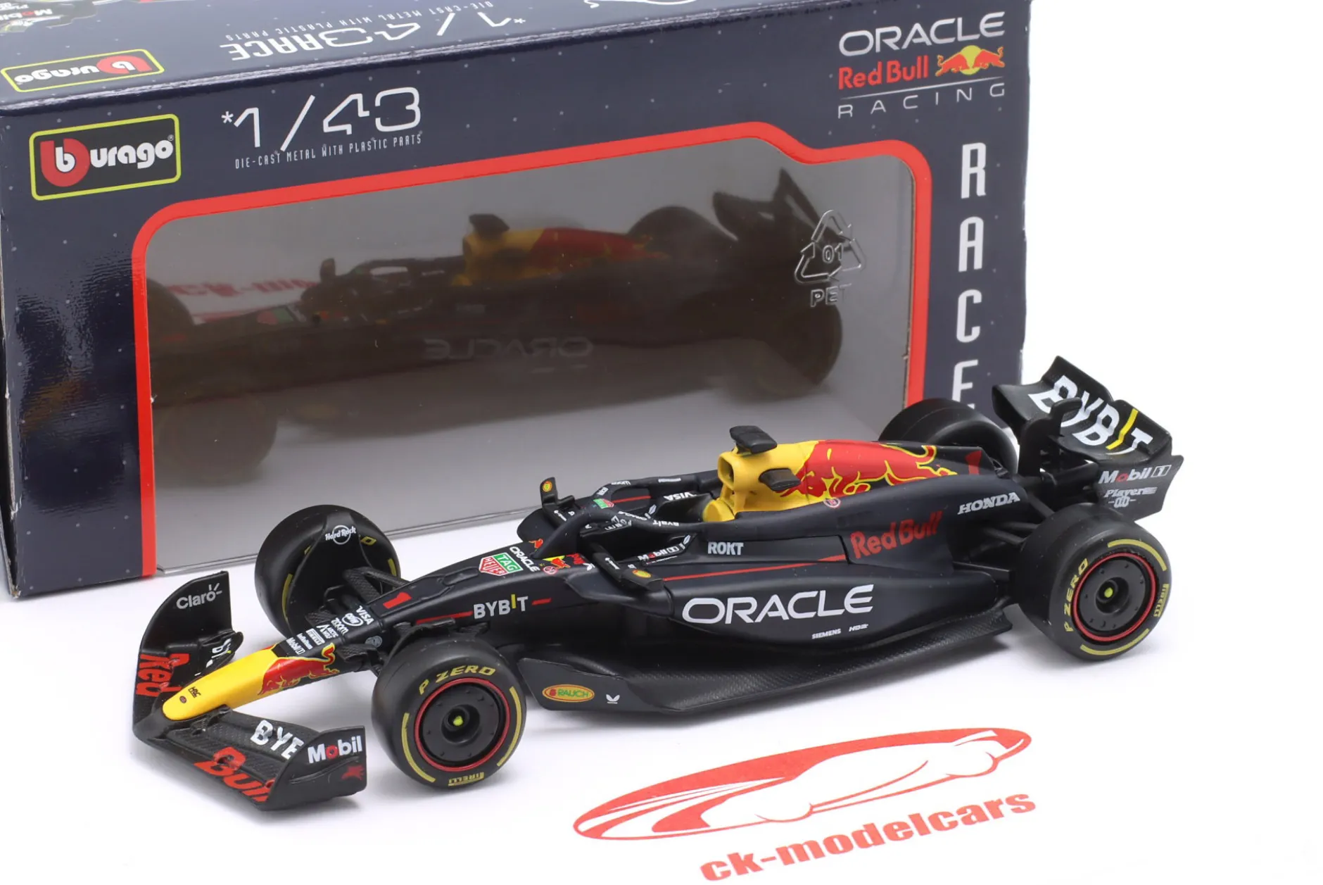 Max Verstappen Red Bull Racing RB20 #1 Formel 1 Weltmeister 2024 1:43 Bburago