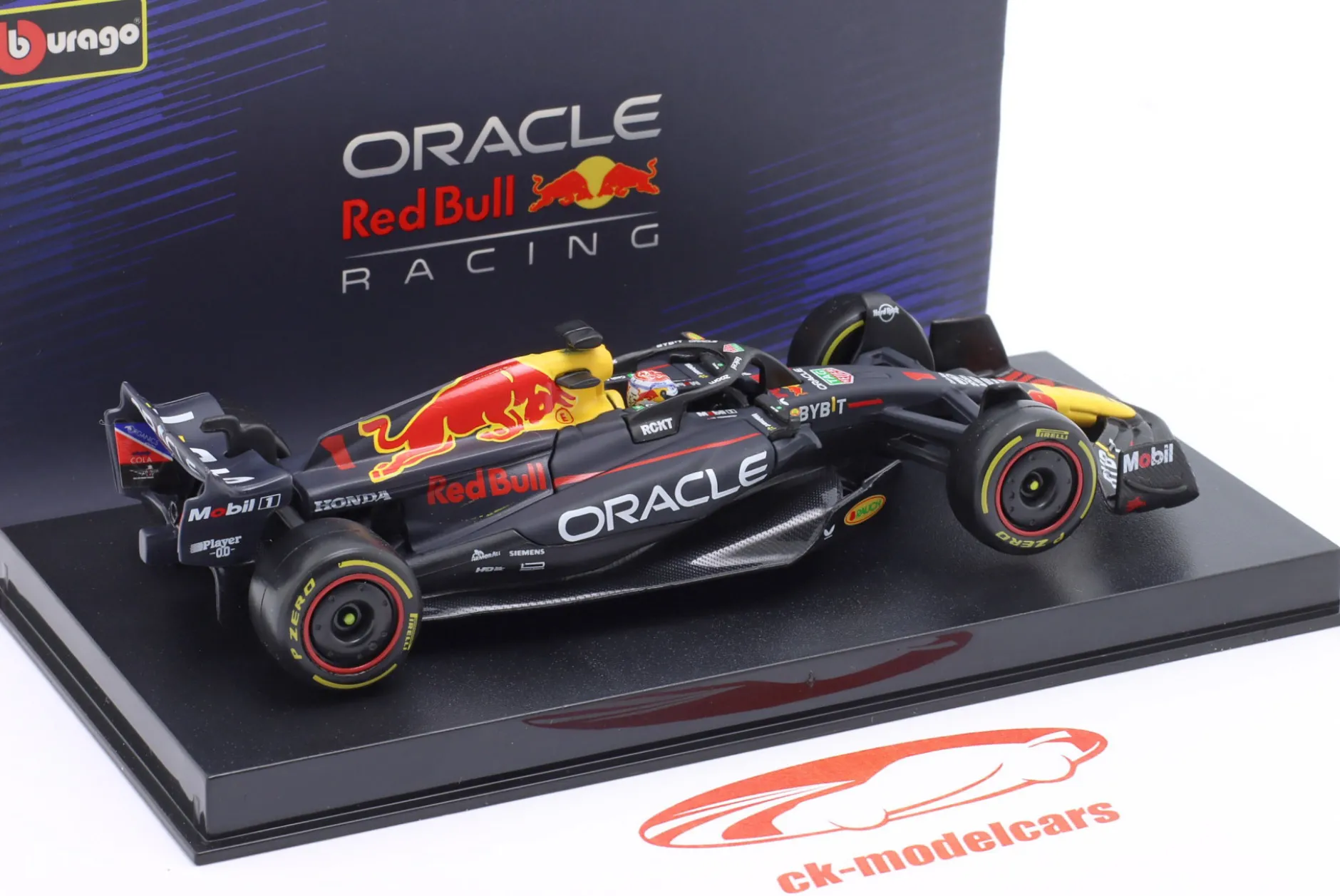 Max Verstappen Red Bull Racing RB19 #1 Formel 1 Weltmeister 2023 1:43 Bburago
