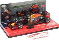 Max Verstappen Red Bull RB12 #33 First F1 Win Spanien GP Formel 1 2016 1:43 Minichamps