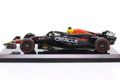 Max Verstappen Red Bull RB20 #1 Formel 1 Weltmeister 2024 1:24 Premium Collectibles