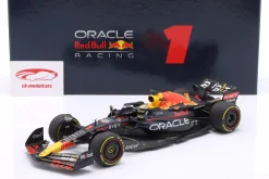 Max Verstappen Red Bull RB18 #1 Sieger Mexiko GP Formel 1 Weltmeister 2022 1:18 Minichamps
