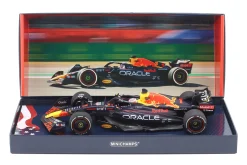 Max Verstappen Red Bull RB18 #1 Sieger USA GP Formel 1 Weltmeister 2022 1:18 Minichamps